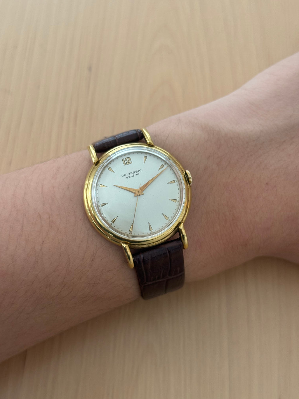 1960s Universal Genève Ref. 406506