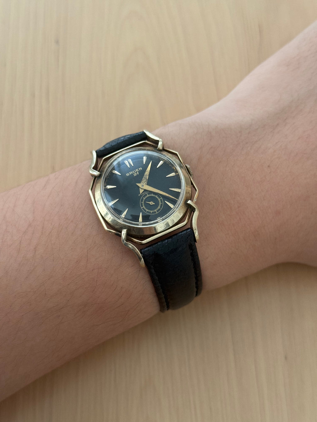 1952 Gruen 21 Barclay "Spider"