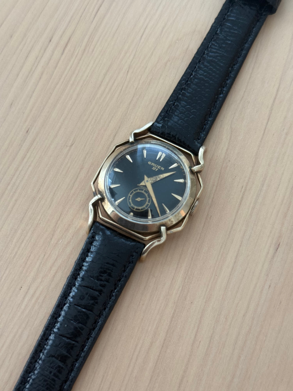 1952 Gruen 21 Barclay "Spider"